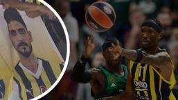 Fenerbahçe taraftarından Samet Akaydin pankartı! Panathinaikos'a EuroLeague'de 19 Mayıs cevabı