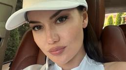 Fahriye Evcen 38 oldu! Pastası dikkat çekti