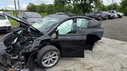 Bayram tatili zehir oldu: Türk avukat, TESLA'ya dava açıyor