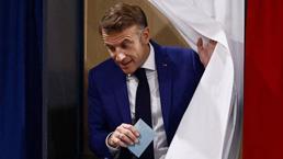 Macron'dan seçim sonuçlarıyla ilgili açıklama!'Tek bir oy bile verilmemeli'