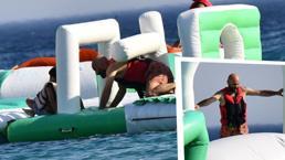 Aylin Kontente ve Alper Kul tatil sezonunu açtı! Baba oğul denizde yarıştı