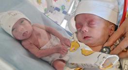 Doğumundan 15 gün sonra ameliyat edildi! Işık bebek literatüre geçti