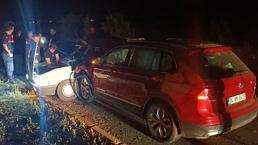 Afyonkarahisar'da iki otomobil çarpıştı! 2 kişi öldü, 4 kişi yaralandı