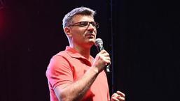 Yusuf Dikeç: Kalbinizden anne sevgisini hiçbir zaman yok etmeyin