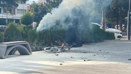 Bisikletin aküsü bomba gibi patladı! O anlar kameralara böyle yansıdı