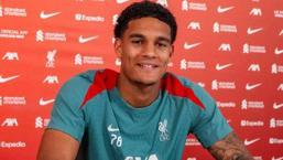 Liverpool, Jarell Quansah ile yeni sözleşme imzaladı!