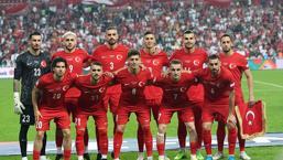 A Milli Takımımız'da 2 yıldız kadrodan çıkarıldı  