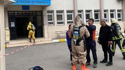 Okulda civa paniği: 3 kişi hastanelik oldu