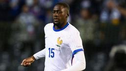 Liverpool'a Ibrahima Konate'den kötü haber geldi!