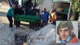 'Çilli Bom' ile tanınıyordu! Bir dönemin efsanesi Kenan Küçüközcan hayatını kaybetti! Kimsesizler mezarlığına gömüldü