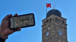 Çalındı, yerine ikizi yapıldı! 3 milyon 600 bin lira harcanan saatte zaman farkı