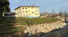 Yer: Rize! Okulda heyelan tehlikesi: Eğitime ara verildi