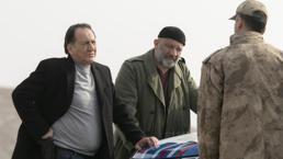 Arka Sokaklar'da 700.bölüm heyecanı! Oyuncular sırrı anlattı