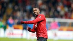 Galatasaray'ın yeni transferine övgü: Carlos Cuesta bir stoperden fazlası