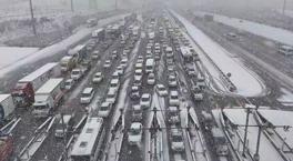 İstanbul'da kar alarmı! Okullar tatil edildi...