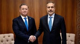 Dışişleri Bakanı Hakan Fidan'dan Suudi Arabistan'da peş peşe temaslar