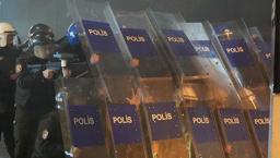 Yasa dışı eylemlerde bin 133 gözaltı! Bakan Yerlikaya: Açıkça uyarıyoruz