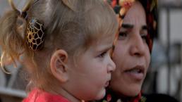 Minik Kübra Naz artık duyabiliyor! Çalınan biyonik kulağının yenisine kavuştu