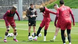 Galatasaray, Samsunspor maçı kamp kadrosunu açıkladı!