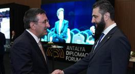 Cumhurbaşkanı Yardımcısı Yılmaz'dan Antalya'da peş peşe temaslar