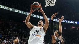 THY Euroleague'de mart ve nisan aylarına Walter Tavares damgası