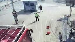 ¡Condujo el vehículo a la policía! Se anunció la pena del conductor del autobús CHP