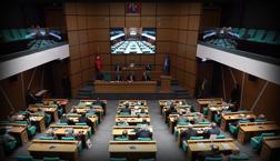 En la Asamblea Municipal de üsküdar, se discutió la propuesta de abandonar la unión de municipios del mundo turco