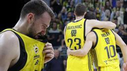 Fenerbahçe'de Guduric gözyaşlarını tutamadı! Yollar ayrılıyor
