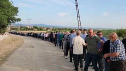 ¡Tradición que ha estado sucediendo durante 90 años! 10 mil personas se festan al mismo tiempo