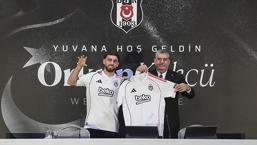 Beşiktaş'ta Orkun Kökçü taraftarla buluştu, gözyaşlarını tutamadı! 'İnanamıyorum'
