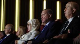 Cumhurbaşkanı Erdoğan 'En Uzun Gece' destanının ilk temsiline katıldı