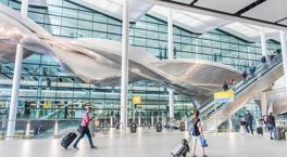 Londra hava sahası teknik arıza sebebiyle kapatıldı