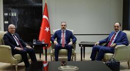 Son dakika: Dışişleri Bakanlığı'nda 3'lü zirve