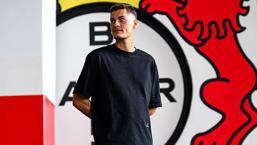 Bayer Leverkusen, Patrik Schick ile sözleşme tazeledi