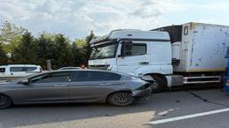 Accidente en cadena en TEM! El tráfico de inpiración de 5 vehículos se interrumpió