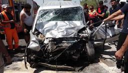 Burdur'da feci kaza! Kayınpeder ile gelin öldü, 4 yaralı