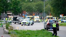 İsveç'te cami yakınında silahlı saldırı: Yaralılar var