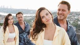 İlk kez anne baba olmuşlardı! Burak Çelik eşine aşkını ilan etti