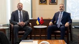 Dışişleri Bakanı Hakan Fidan, Ukrayna Devlet Başkanlığı Ofisi Başkanı Yermak ile görüştü