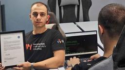 22 yaşındaki Türk öğrenci NASA’nın açığını buldu! ‘Süreç 5 ay sürdü’