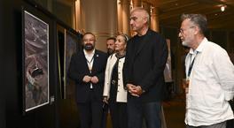 Bakan Ersoy, İstanbul Kültür Yolu Festivali sergilerini gezdi