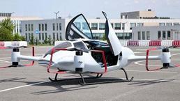 Yerli uçan araba AirCar ön siparişe açıldı! İşte fiyatı