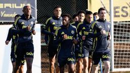 Fenerbahçe'de Fatih Karagümrük maçı hazırlıkları devam ediyor