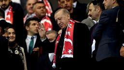 Cumhurbaşkanı Erdoğan, Türkiye-Gürcistan maçını statta takip etti