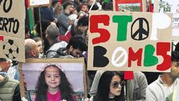 İtalya'da İsrail'e kırmızı kart! 10 bin kişi protesto etti