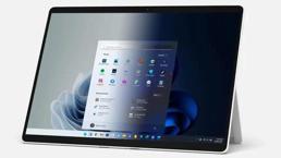 Windows 11 LightSwitch özelliği duyuruldu: Koyu tema geçişi artık otomatik