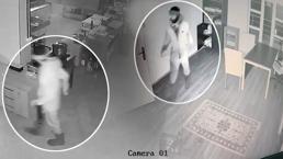 Bir ilçe bu adamın peşinde! Mahalleli diken üstünde: El feneriyle arıyoruz