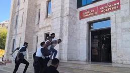 Hamile eşini ve amcasını öldürdü, annesi ve 3 akrabasını yaraladı! Katilin ifadesi ortaya çıktı