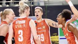 Ebrar'dan F.Bahçe mesajı! Türkiye’ye dönüşünü anlattı