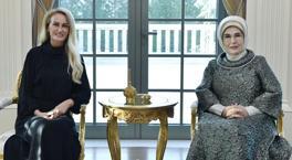 Emine Erdoğan, KKTC Cumhurbaşkanı'nın eşi Nilden Bektaş Erhürman ile görüştü